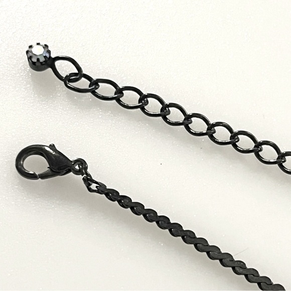 Vintage Iridescent Rhinestone Gunmetal Serpentine Chain Necklace - Picture 15 of 16